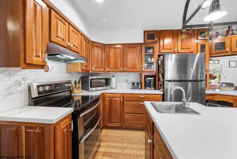 775 Breezy Knoll Drive Buckhannon WV 26201