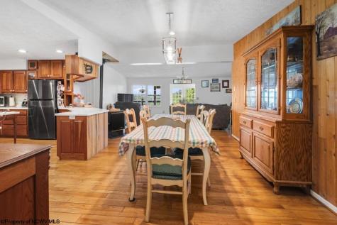 775 Breezy Knoll Drive Buckhannon WV 26201