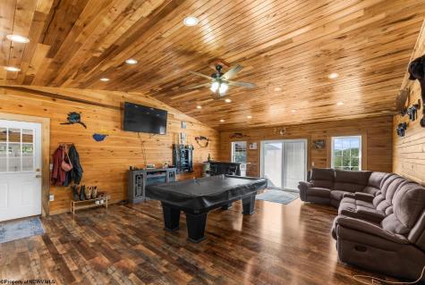 775 Breezy Knoll Drive Buckhannon WV 26201
