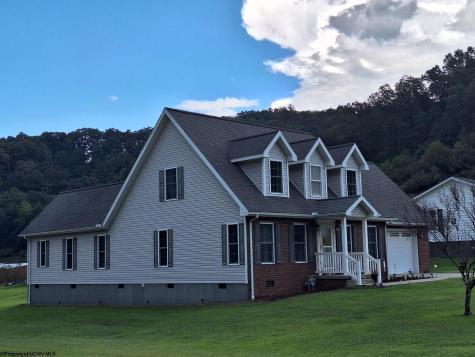11 Seth Street Jane Lew WV 26378