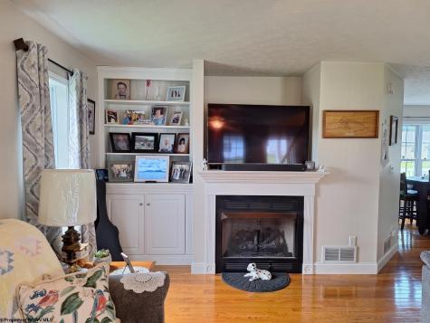 11 Seth Street Jane Lew WV 26378