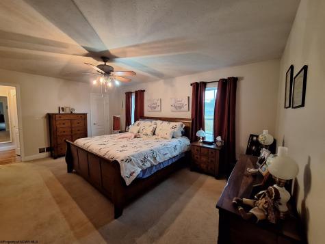 11 Seth Street Jane Lew WV 26378