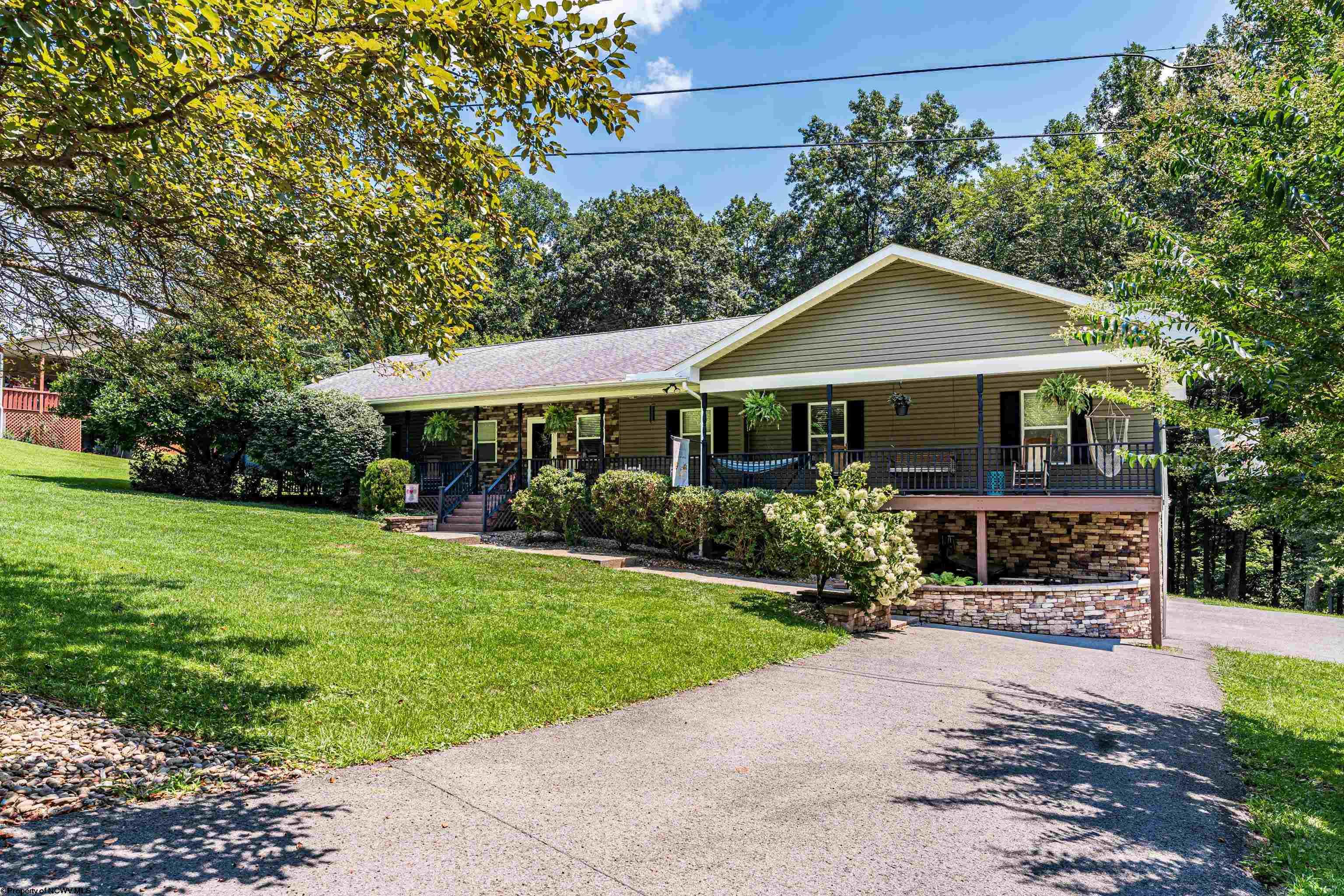 341 Arbogast Lane Morgantown WV 26508