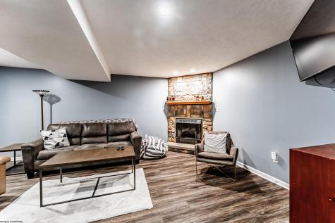 341 Arbogast Lane Morgantown WV 26508