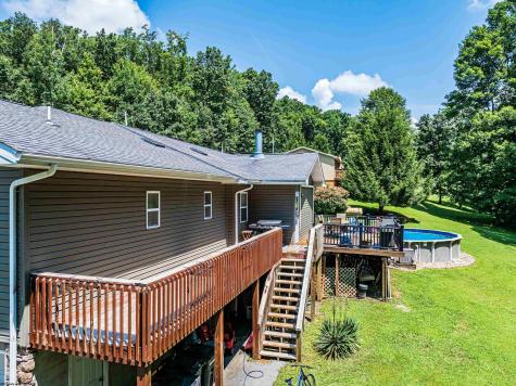 341 Arbogast Lane Morgantown WV 26508
