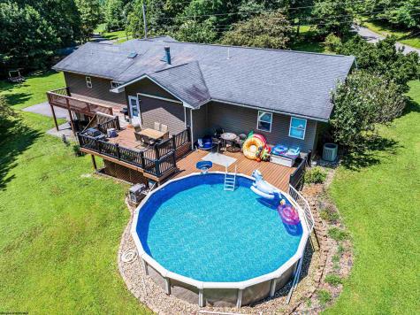 341 Arbogast Lane Morgantown WV 26508