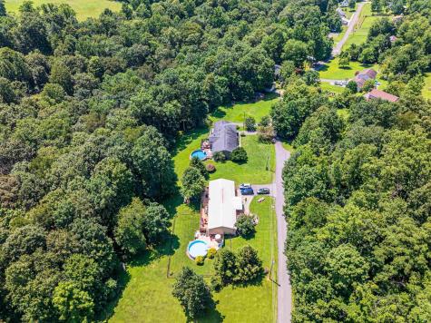 341 Arbogast Lane Morgantown WV 26508