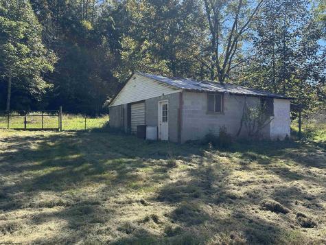 36 Apricot Drive Rock Cave WV 26234