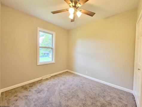 51 Morningside Drive Masontown WV 26542