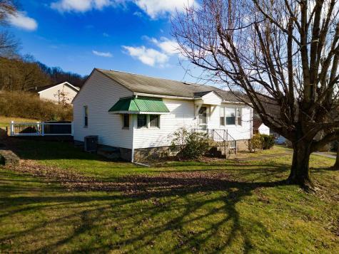 1425 Pleasant Valley Road Fairmont WV 26554