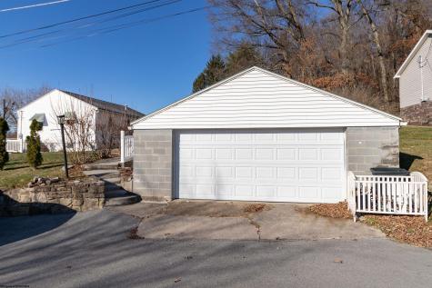 1425 Pleasant Valley Road Fairmont WV 26554