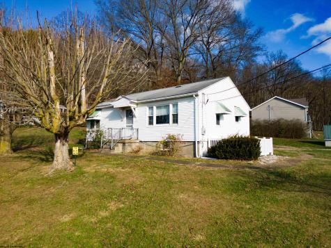 1425 Pleasant Valley Road Fairmont WV 26554