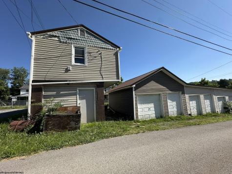 228 Graham Street Grafton WV 26354