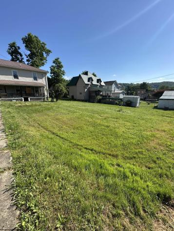 228 Graham Street Grafton WV 26354