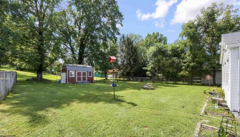 16 Boggess Street Buckhannon WV 26201