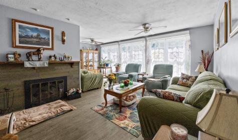 16 Boggess Street Buckhannon WV 26201