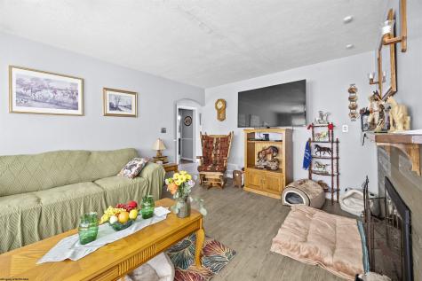 16 Boggess Street Buckhannon WV 26201
