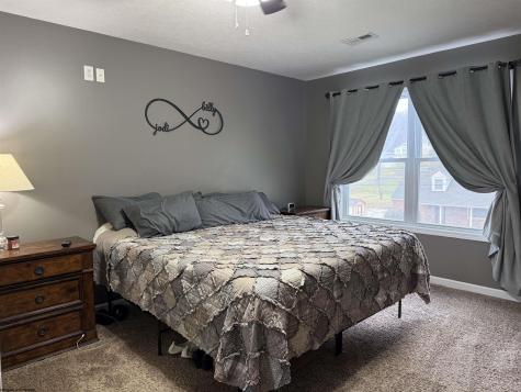 1544 Tulip Lane Fairmont WV 26554