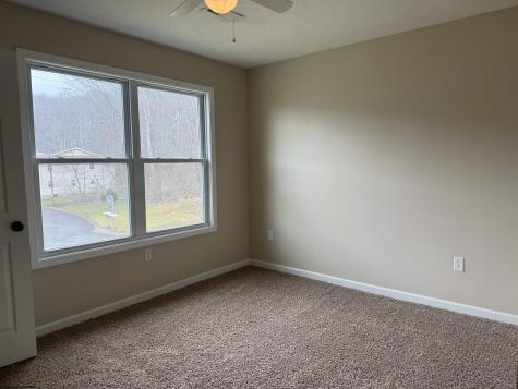 1544 Tulip Lane Fairmont WV 26554
