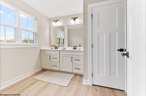 209 Falling Water Lane Morgantown WV 26508