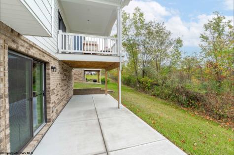 209 Falling Water Lane Morgantown WV 26508