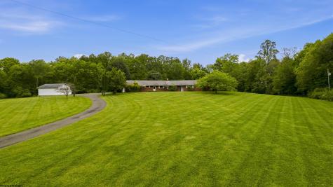 144 Sunset Drive Grafton WV 26354