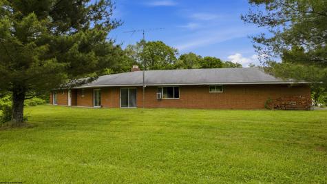 144 Sunset Drive Grafton WV 26354