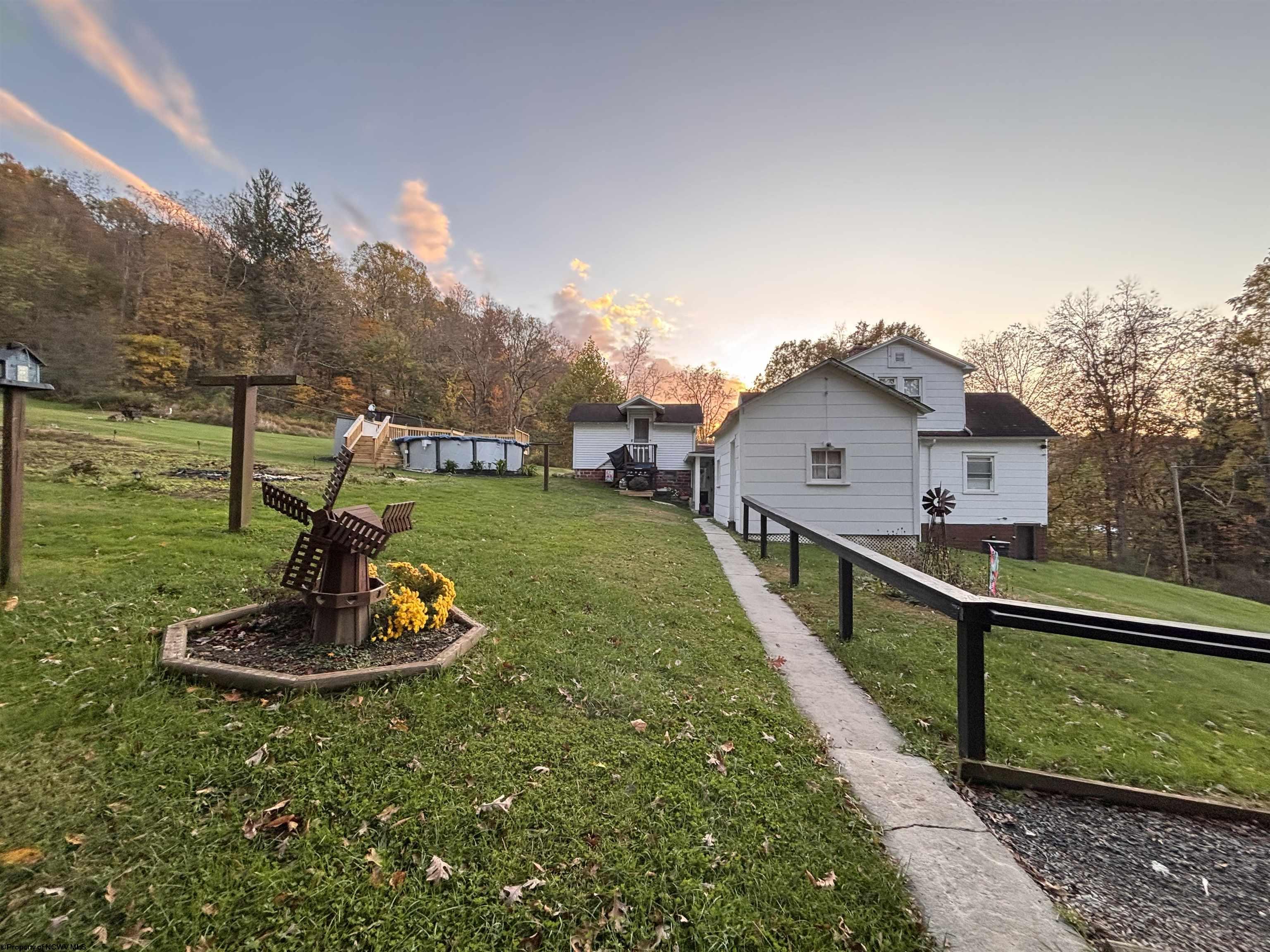 21 N Wilson Street Junior WV 26275