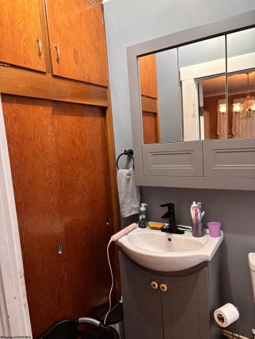 21 N Wilson Street Junior WV 26275