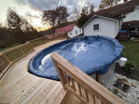 21 N Wilson Street Junior WV 26275