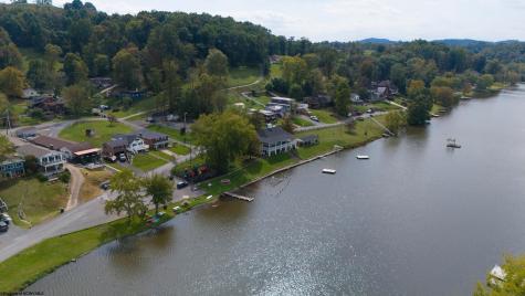 1457 Maple Lake Road Bridgeport WV 26330