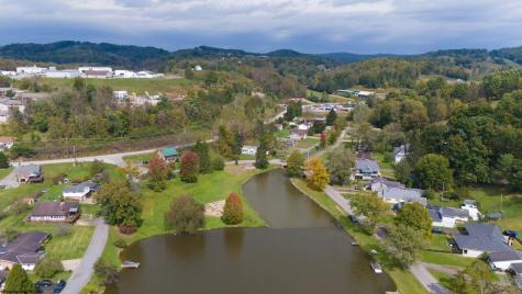 1457 Maple Lake Road Bridgeport WV 26330