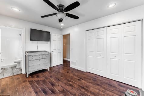 404 Lee Street Fairmont WV 26554