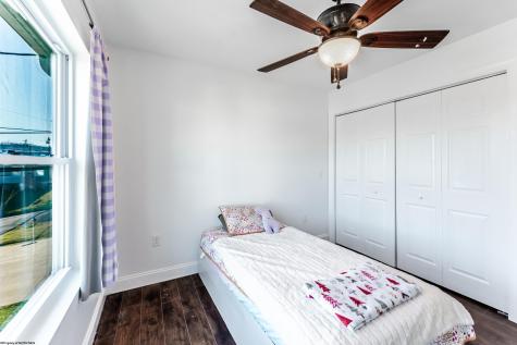 404 Lee Street Fairmont WV 26554