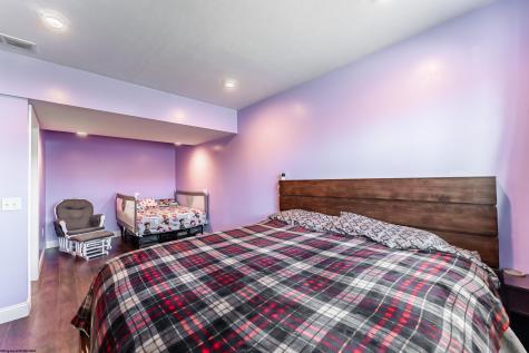 404 Lee Street Fairmont WV 26554