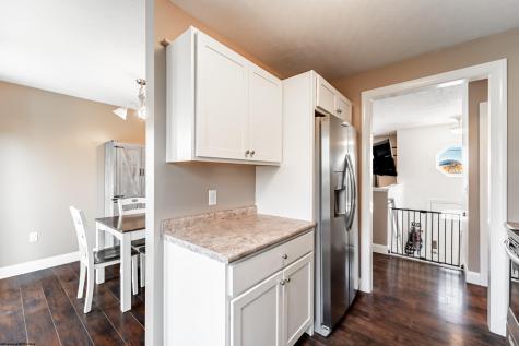 404 Lee Street Fairmont WV 26554