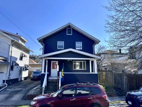 608 Alma Street Morgantown WV 26501