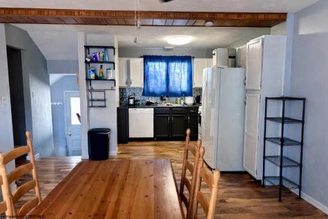 608 Alma Street Morgantown WV 26501