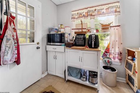 688 E Grafton Road Fairmont WV 26554