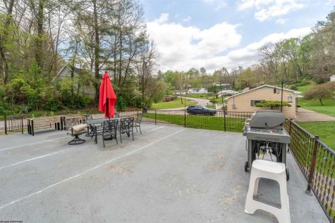 688 E Grafton Road Fairmont WV 26554