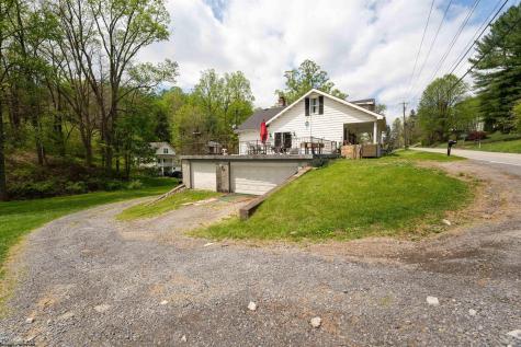 688 E Grafton Road Fairmont WV 26554