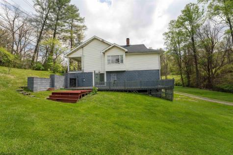 688 E Grafton Road Fairmont WV 26554