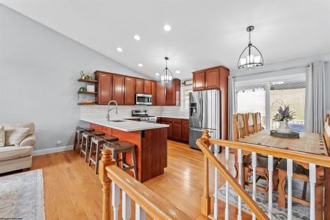 511 Santa Fe Court Morgantown WV 26508