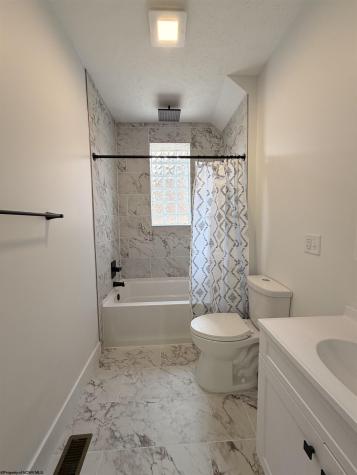 915 Boulevard Avenue Fairmont WV 26554