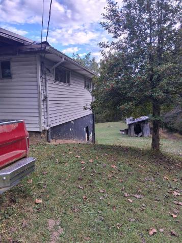 2700 N Calhoun Highway Grantsville WV 26147