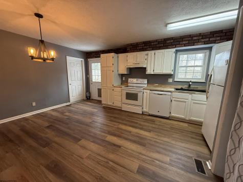 80 Buckingham Road Morgantown WV 26508