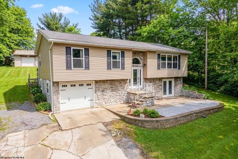 427 Aarons Creek Road Morgantown WV 26508