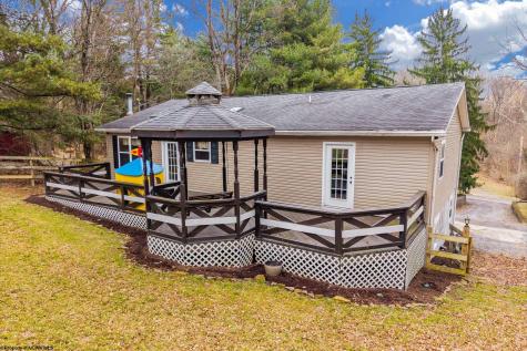 427 Aarons Creek Road Morgantown WV 26508