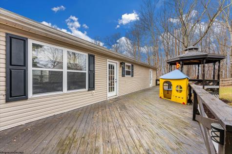 427 Aarons Creek Road Morgantown WV 26508