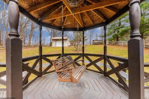 427 Aarons Creek Road Morgantown WV 26508